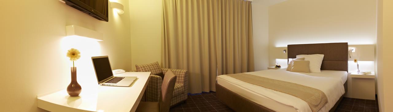 Landhotel Sonne Нойендеттельзау Экстерьер фото