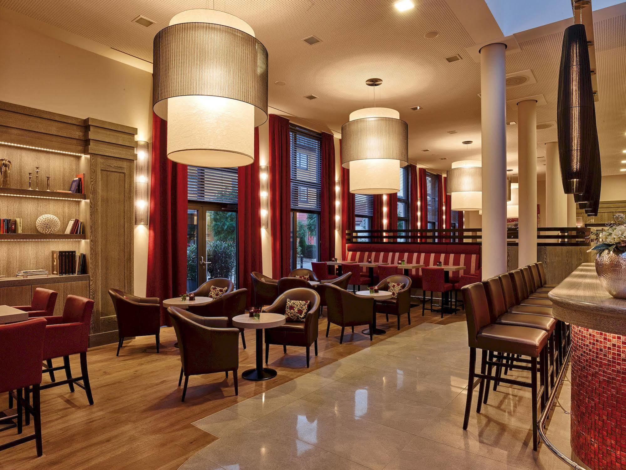 Landhotel Sonne Нойендеттельзау Экстерьер фото